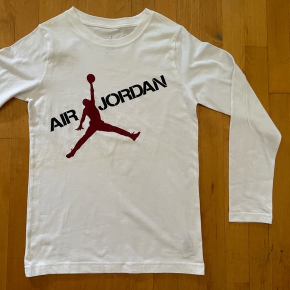Air Jordan YOUTH Kids White long sleeve Shirt Size L (16-18) - Picture 6 of 10